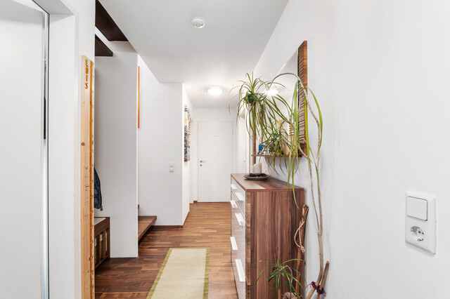 Familienfreundliche Ruhe-Oase in Stadtnähe: 4-Zimmer Maisonette Wohnung - provisionsfrei!