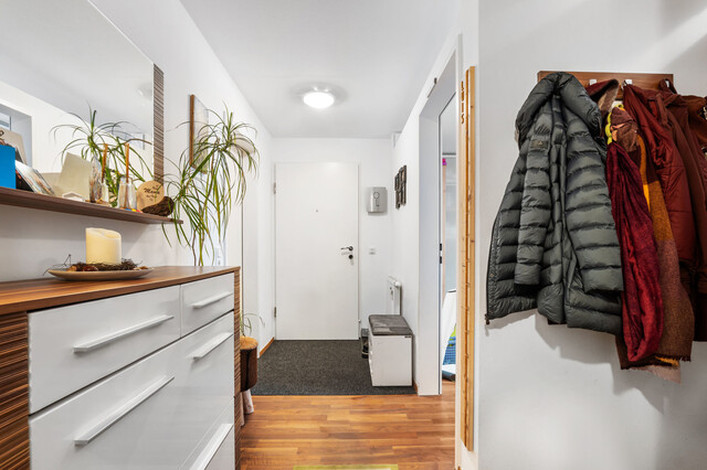 Familienfreundliche Ruhe-Oase in Stadtnähe: 4-Zimmer Maisonette Wohnung - provisionsfrei!