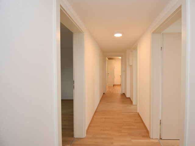 Sanierte 4-Zimmer Dachgeschosswohnung!