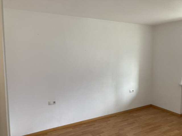 Geräumige, sonnige Wohnung 