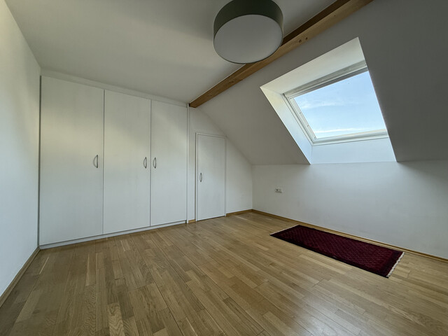 Villa im Landhausstil mit großem Grundstück in Feldkirch-Tisis