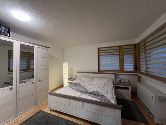 Sonnige Terrassenwohnung mit 19,25 m² Terrasse in Gebrauchtgebäude zur Miete