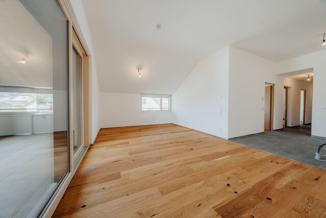 Attraktive 4-Zimmer Terrassenwohnung