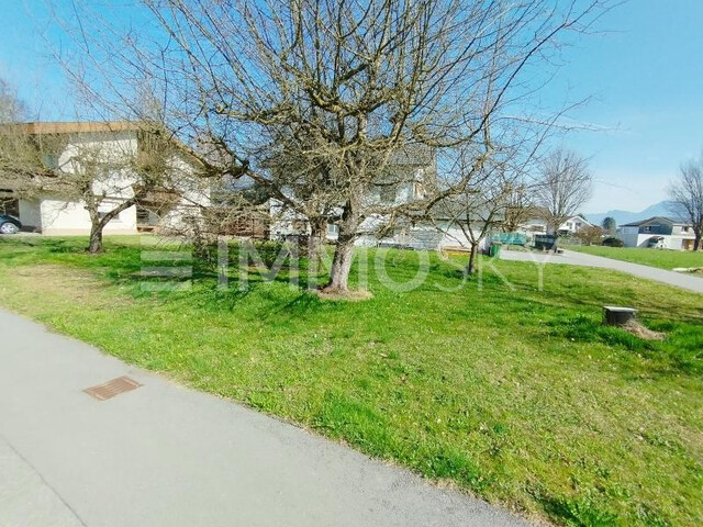 Ruhig gelegenes Grundstück in einer Sackgasse