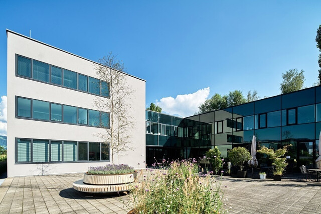 Büro im Competence Center RHEINTAL, gute Verkehrsanbindung & Infrastruktur (Kinderbetreuung, Fitnessstudio..) | teilbar