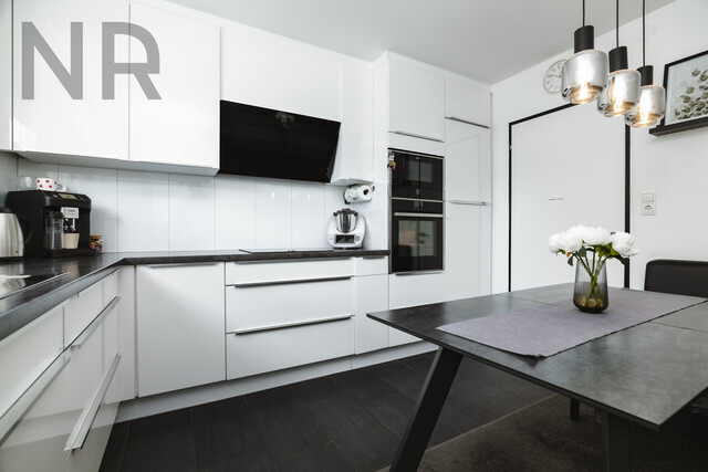 Moderne 4-Zimmer-Wohnung mit Stil in sehr schöner Lage