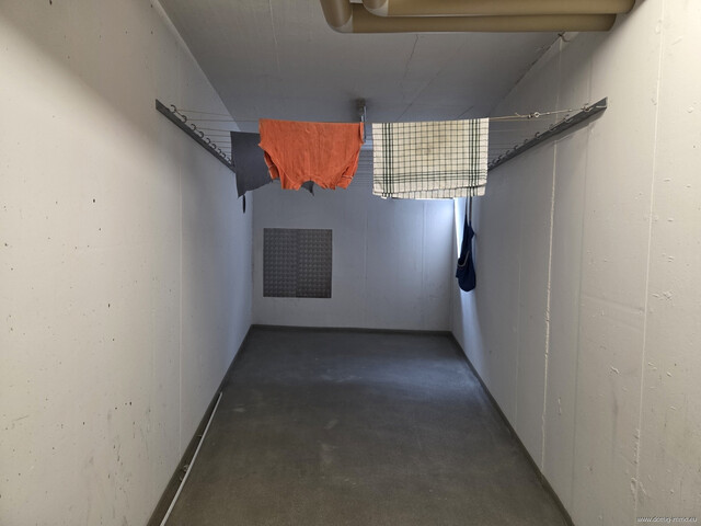 Sehr gepflegte 2-Zimmer-Wohnung mit Balkon und Tiefgaragenplatz in Röthis
