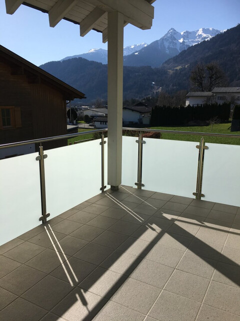 Wohnen mit Bergblick: Großzügige 2-Zimmer-Gartenwohnung in Vandans zu vermieten!