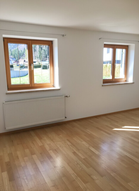 Wohnen mit Bergblick: Großzügige 2-Zimmer-Gartenwohnung in Vandans zu vermieten!