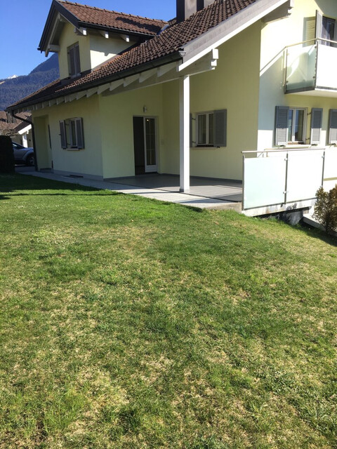 Wohnen mit Bergblick: Großzügige 2-Zimmer-Gartenwohnung in Vandans zu vermieten!