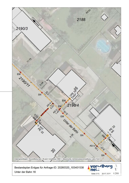 Altes Haus in sehr sonniger Lage an einer Sackgasse