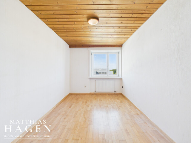 Große 4-Zimmer-Wohnung in zentraler Lage