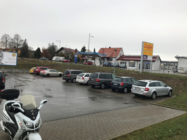 LEH-Markt Neuhausen Ob Eck