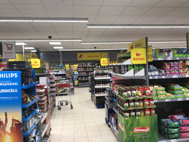 LEH-Markt Neuhausen Ob Eck