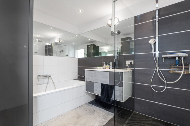 Traumwohnung mit großem Garten in Lochau - in Seenähe