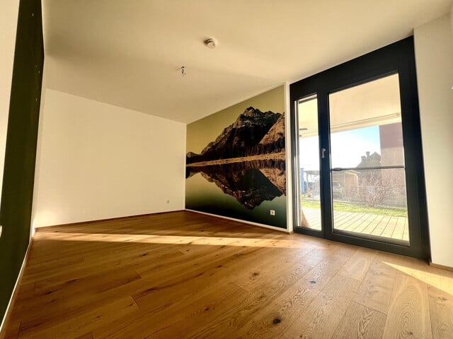 Moderne 3-Zimmer-Wohnung mit über 140 m² Eckgarten in Götzis!