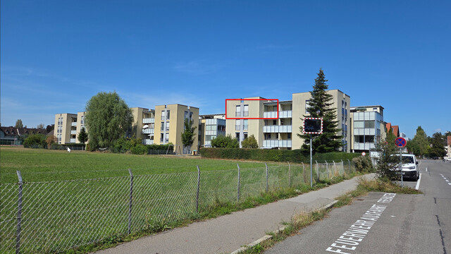 Geräumige Wohnung mit Tiefgarage, Terrasse, Loggia, Abstellraum, Keller und Fahrradabstellraum