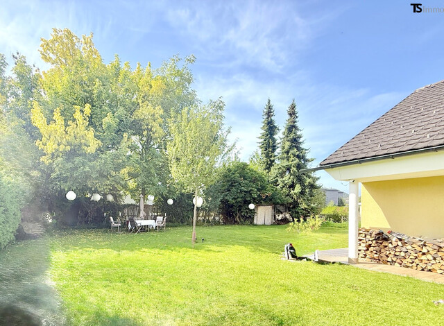 Feldkirch Altenstadt: Exklusiver Bungalow mit Ausbau- & Entwicklungspotenzial