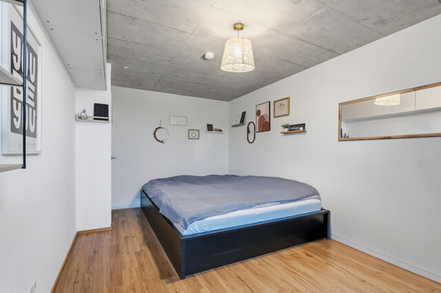 ruhig gelegenes Reihenhaus mit Garten, Terrassen und Carport