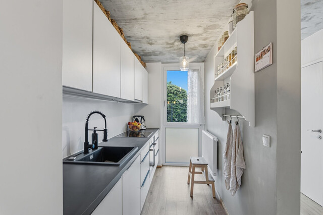 ruhig gelegenes Reihenhaus mit Garten, Terrassen und Carport