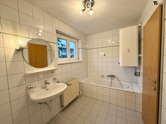 Tosters: 3-Zimmer Garten-Wohnung mit ca. 74 m² Wohnfläche - Garten ca. 115 m2 und Terrasse