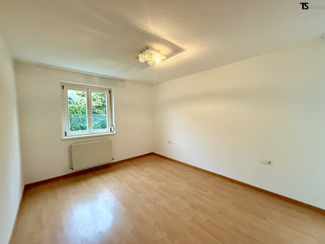 Tosters: 3-Zimmer Garten-Wohnung mit ca. 74 m² Wohnfläche - Garten ca. 115 m2 und Terrasse