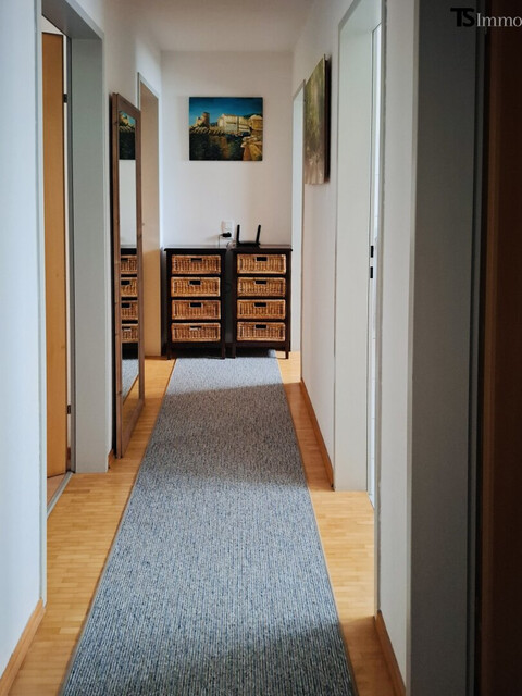 Tosters: 3-Zimmer Garten-Wohnung mit ca. 74 m² Wohnfläche - Garten ca. 115 m2 und Terrasse