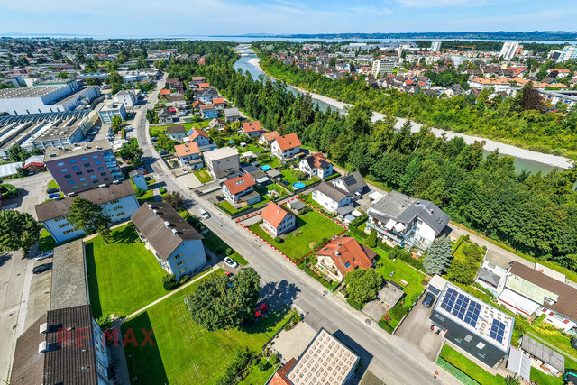 Wohnen in Lauterach: Einfamilienhaus mit großem Grundstück und Renovierungspotenzial