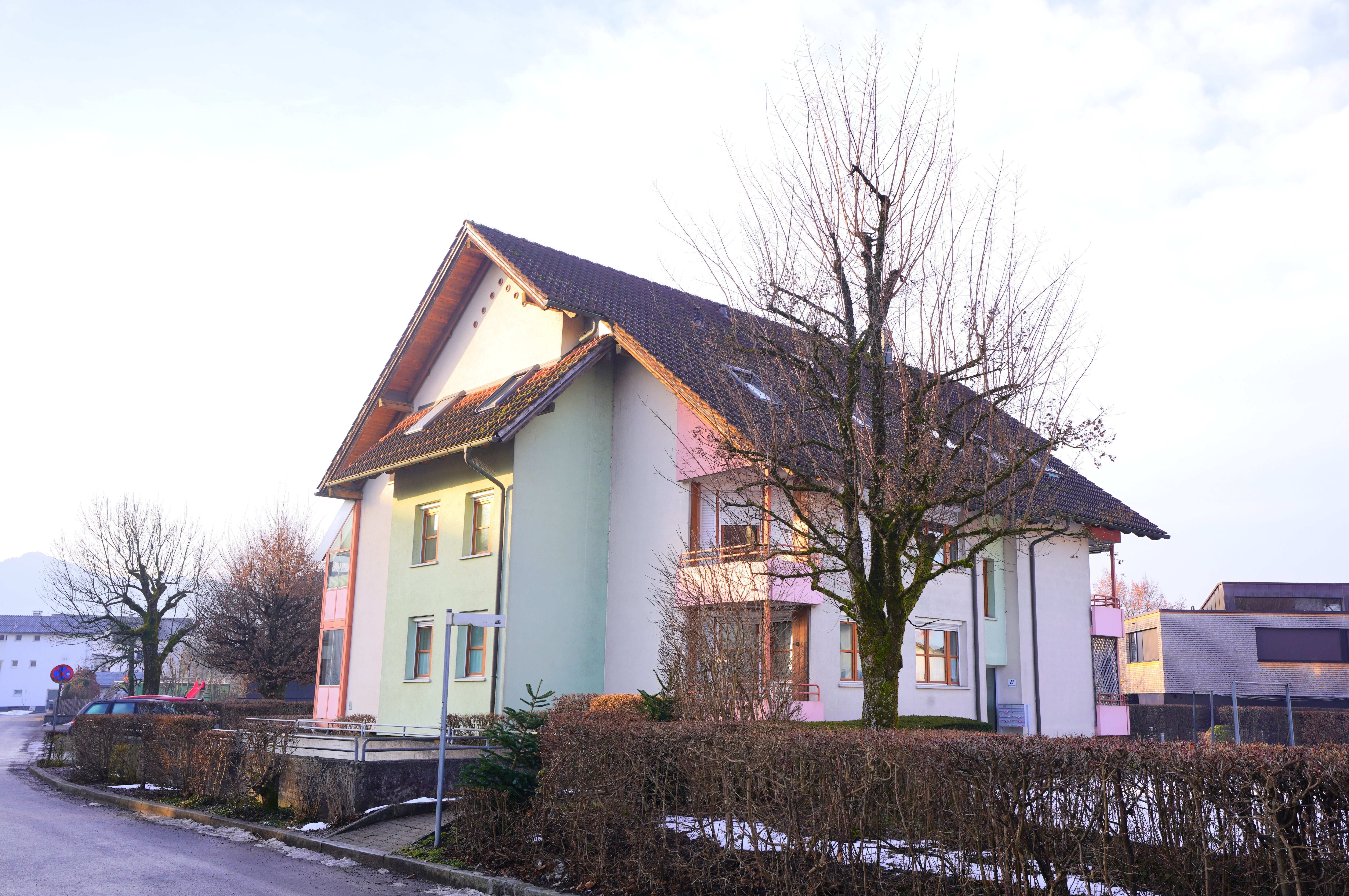 Schöne 2-Zimmer-Wohnung mit 2 Balkonen und Tiefgaragenplatz in Dornbirn, Kaufmännen