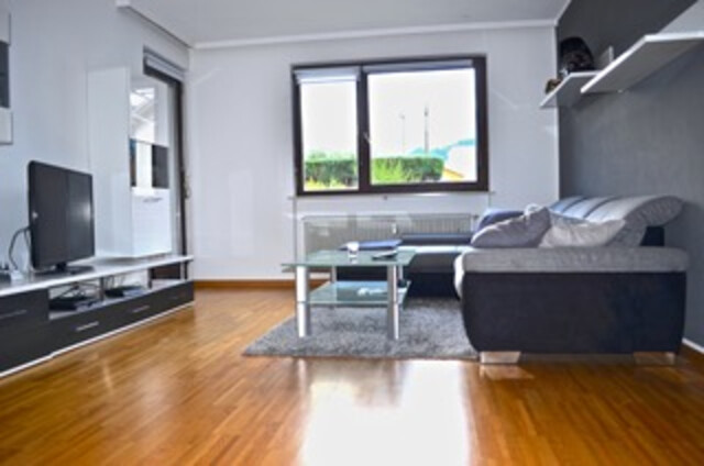 Gemütliche 2-Zimmer-Wohnung mit Balkon & Tiefgarage in bester Lage
