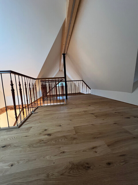 Generalsanierte 2-geschossige Innenstadtwohnung mit 132 m² und Terrasse!