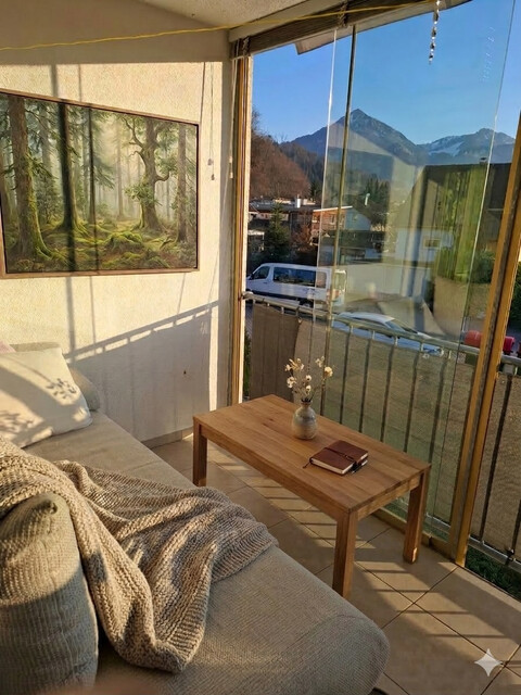 Privatverkauf: 2-Zimmerwohnung inkl Tiefgaragenplatz