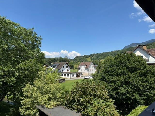 Hochwertige  4- Zimmer Wohnung in Bludesch mit viel Sonne