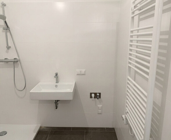 Wunderschöne 2 Zimmer Wohnung mit Garten