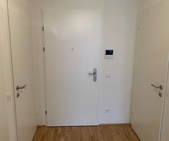 Wunderschöne 2 Zimmer Wohnung mit Garten