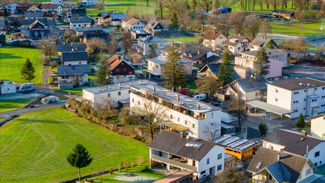 Familienfreundliche Ruhe-Oase in Stadtnähe: 4-Zimmer Maisonette Wohnung - provisionsfrei!