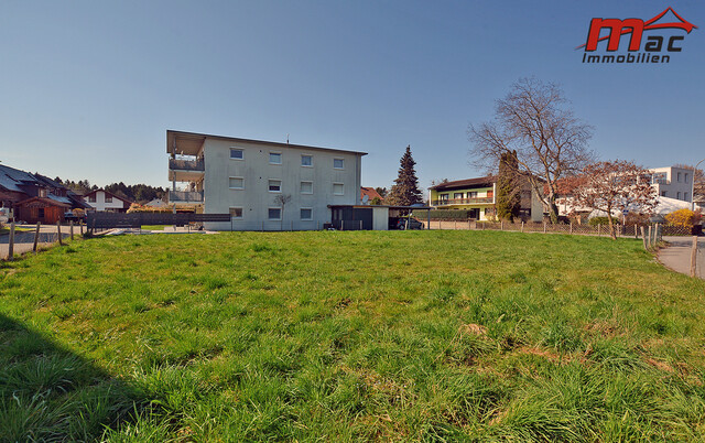 Sonnig gelegenes Baugrundstück mit optimaler Bebauungsmöglichkeit