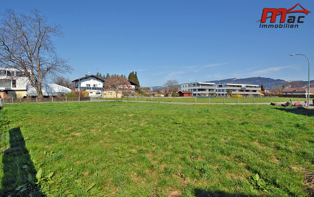 Sonnig gelegenes Baugrundstück mit optimaler Bebauungsmöglichkeit