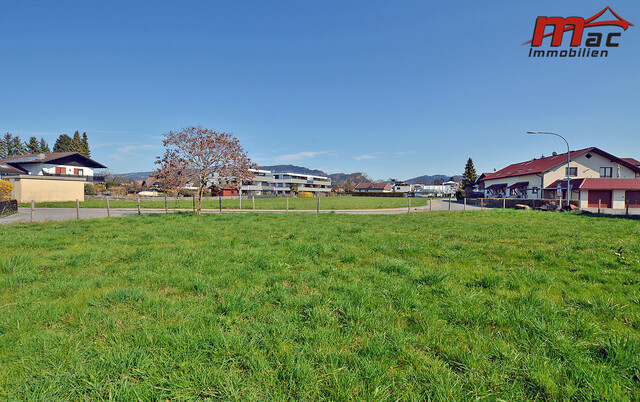 Sonnig gelegenes Baugrundstück mit optimaler Bebauungsmöglichkeit
