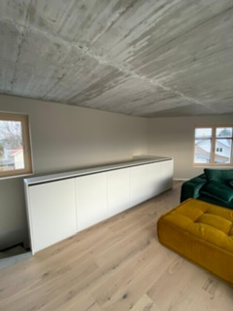 Außergewöhnliches Architektenhaus in ruhiger Wohngegend