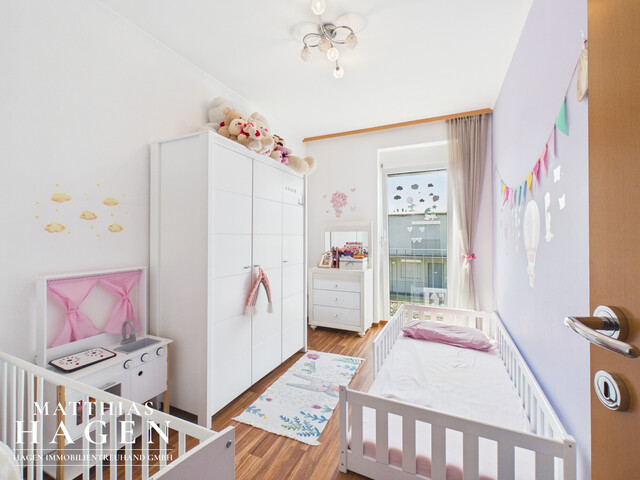 Große Familienwohnung (Maisonette) in toller Lage nahe dem See