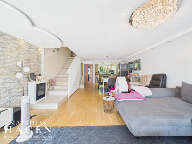 Große Familienwohnung (Maisonette) in toller Lage nahe dem See