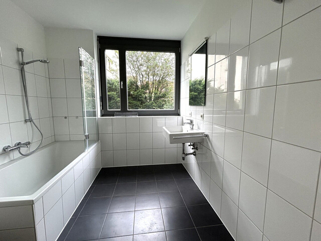 2-Zimmer-Gartenwohnung in See- und Stadtnähe