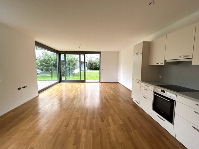 2-Zimmer-Gartenwohnung in See- und Stadtnähe