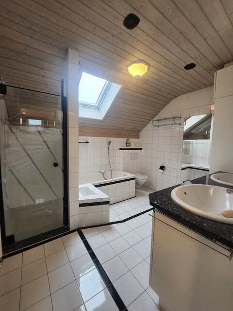 🏡 Stylisches Reihenhaus mit Garten & Wintergarten in Altach 🌿