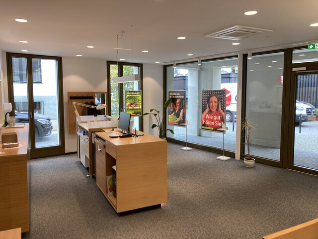 sehr schönes Geschäftslokal in Ortsmitte - seriös und langfristig vermietet - attraktive Rendite