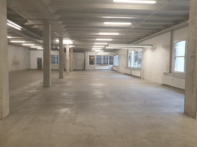 Lagerhalle mit 543 m², EG, PROVISIONSFREI zu vermieten