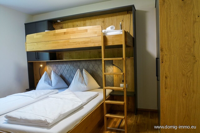 Luxuriöse 3 Zimmer Ferienwohnung mit Zweitwohnsitzwidmung in Wald am Arlberg! 3.OG Top 2