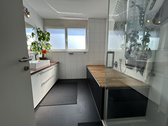 4 Zimmer-Wohnung  |  großer Garten  |  Toplage  |  Altach