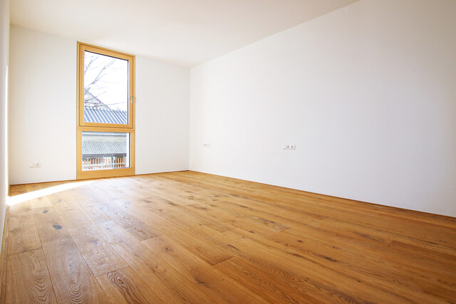 Wunderschöne 2,5 Zimmer - Dachgeschosswohnung in Prestigelage 
